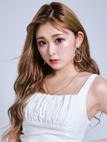 ゆうちゃみの写真