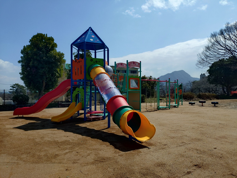 野口原公園遊具の写真